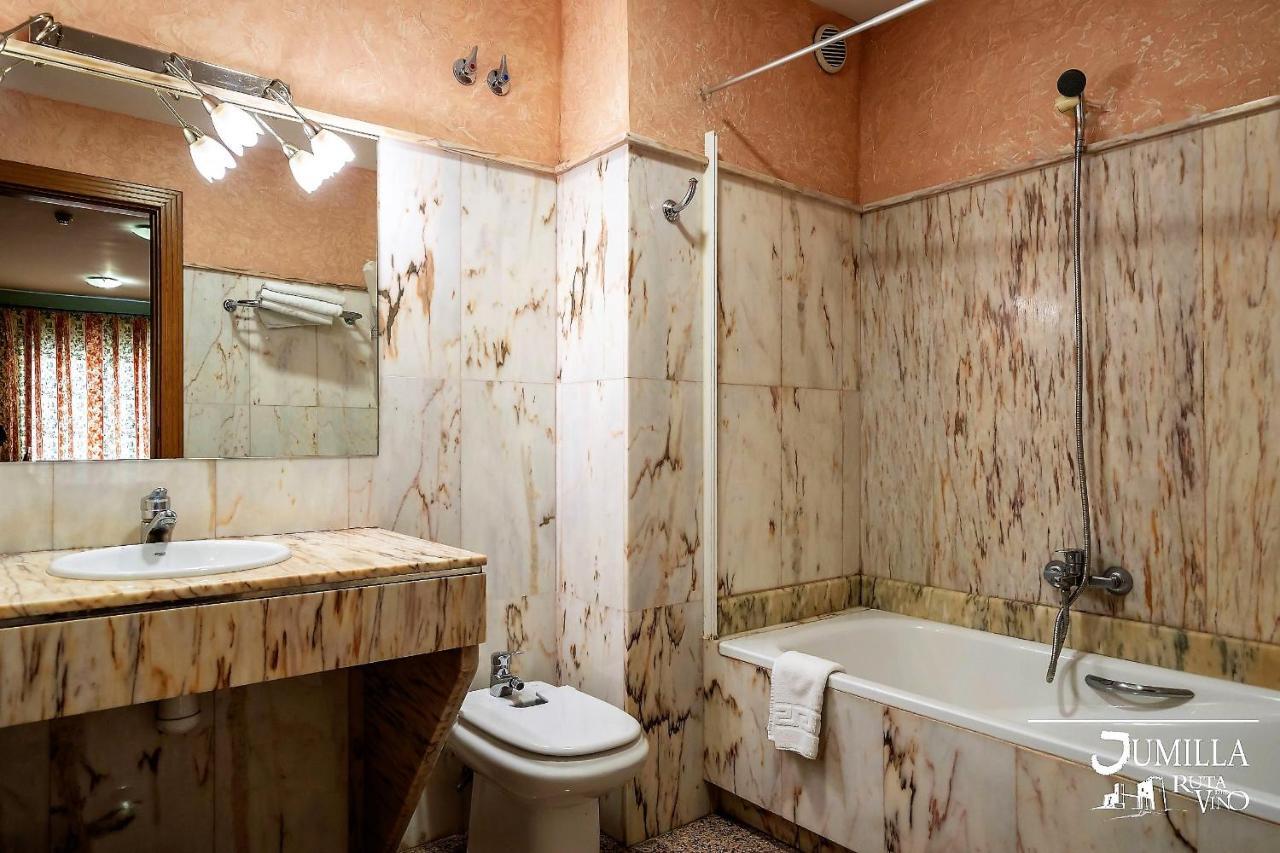 Hotel Pio XII Jumilla Exteriör bild