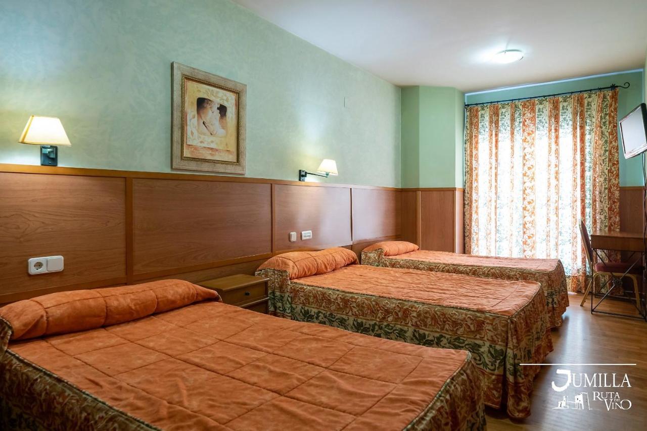 Hotel Pio XII Jumilla Exteriör bild
